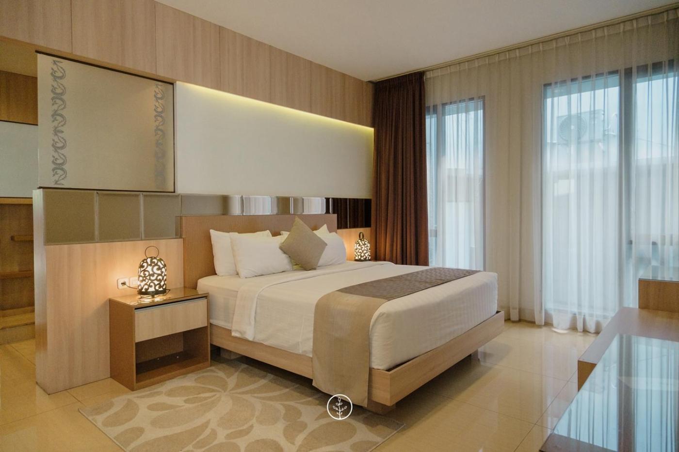 Narwastu Hill View Villa 6 Bedrooms With A Private Swimming Pool Bandung Bagian luar foto