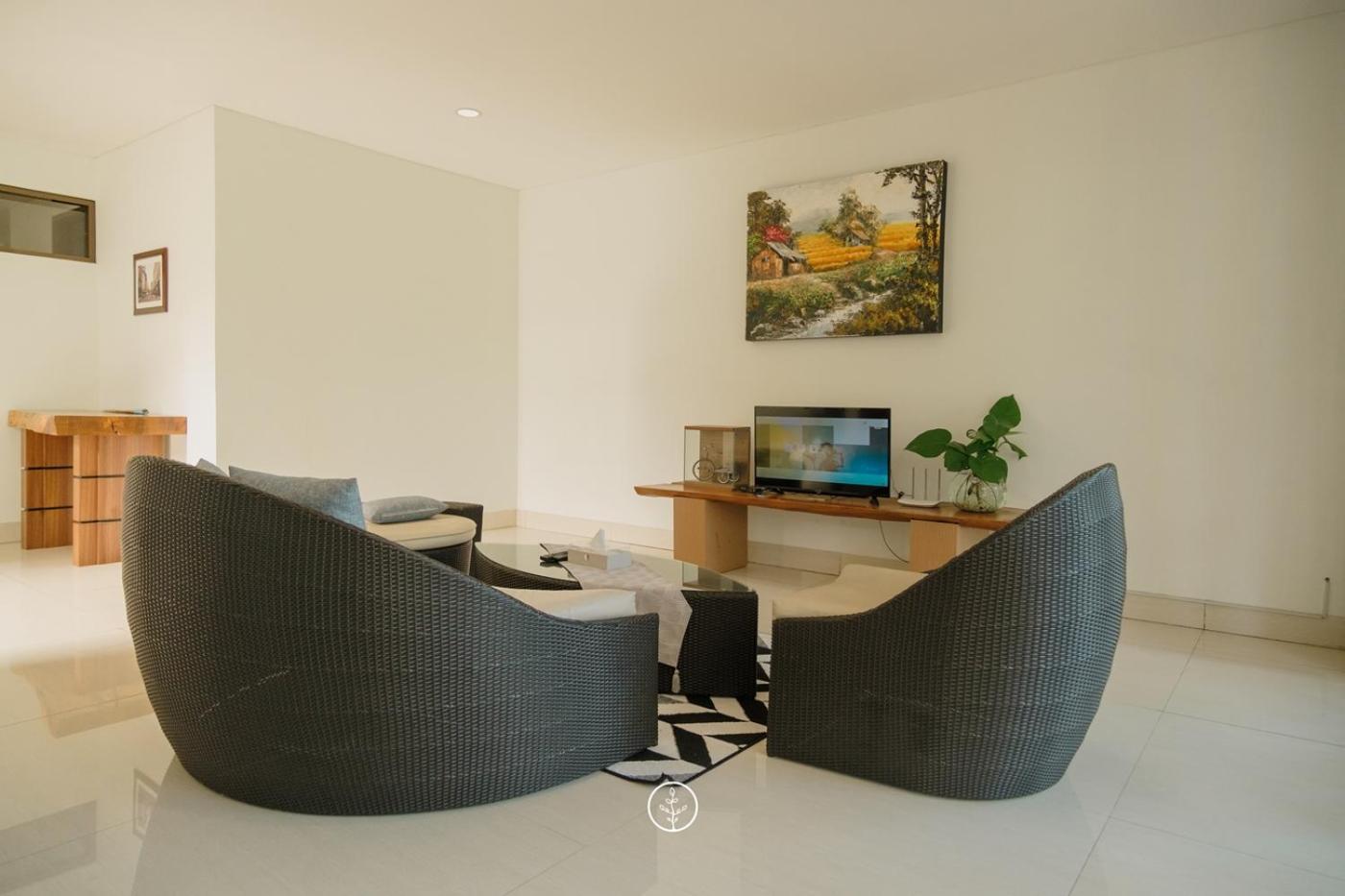 Narwastu Hill View Villa 6 Bedrooms With A Private Swimming Pool Bandung Bagian luar foto