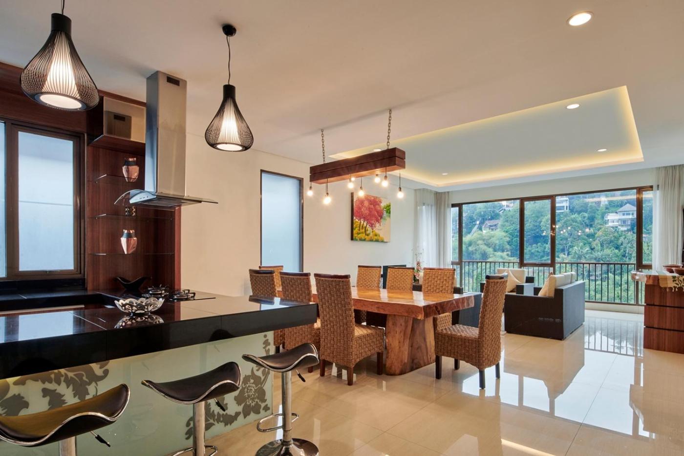 Narwastu Hill View Villa 6 Bedrooms With A Private Swimming Pool Bandung Bagian luar foto