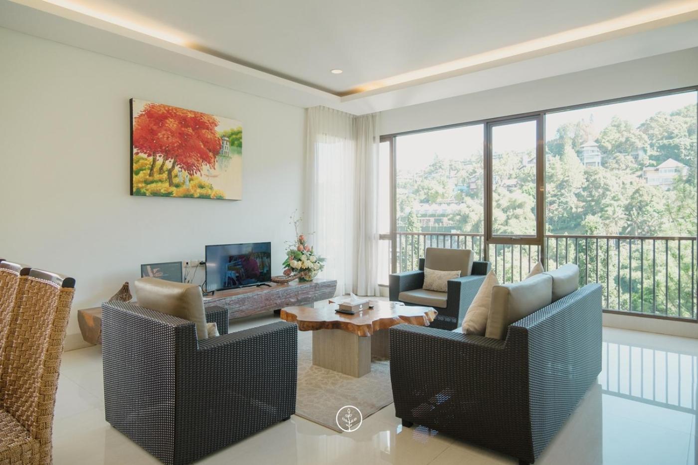 Narwastu Hill View Villa 6 Bedrooms With A Private Swimming Pool Bandung Bagian luar foto